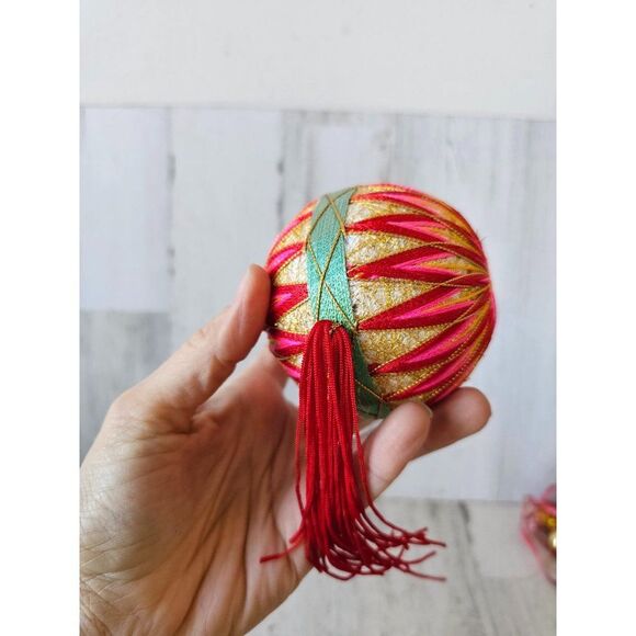 Vintage tassel unique ball red pink ornament Xmas tree ornament - Picture 7 of 7